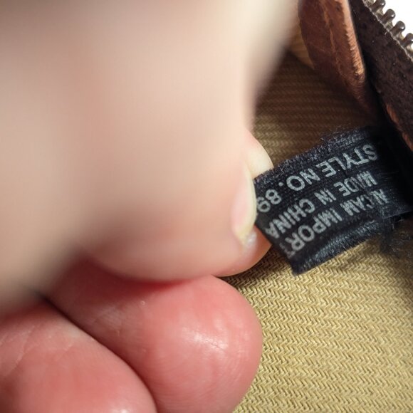 Tony Perotti Italy leather briefcase, genuine leather laptop sleeve, attache bag - Picture 11 of 14